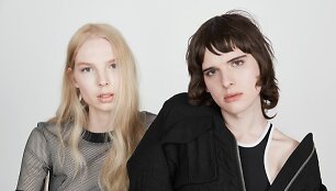 Valentijn De Hingh ir Hari Nef  &bdquo;& Other Stories&ldquo; reklaminėje kampanijoje