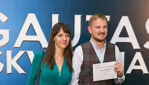Paulius Ambrazevičius su drauge Kristina