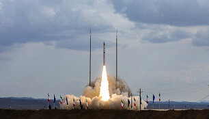 Irano raketos &bdquo;Ghaem-100&ldquo; startas