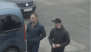 Ie&scaron;komi įtariamieji
