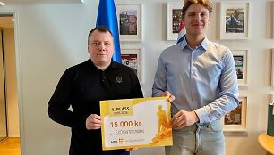  Skomantas Urbonas savo laimėtą prizą paaukojo Ukrainai