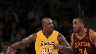  Derrickas Caracteris kovojo NBA &bdquo;Los Angeles Lakers&ldquo; ekipai, o dabar atstovaus Pasvalio klubui.