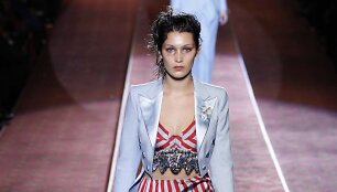 &bdquo;Marc Jacobs&ldquo; 2016 m. pavasario-vasaros kolekcijos pristatymas Niujorke
