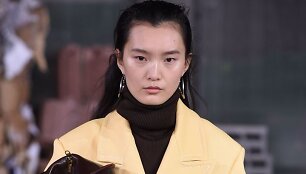 &bdquo;Marni&ldquo; kolekcijos modelis
