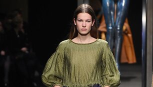 &bdquo;Alberta Ferretti&ldquo; kolekcijos modelis
