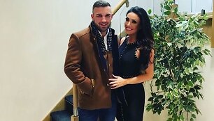 Sophie Gradon ir Aaronas Armstrongas