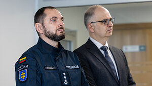 Spaudos konferencija policijos departamente