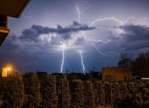 Meteorologai įspėja: pusėje Lietuvos trankysis perkūnijos