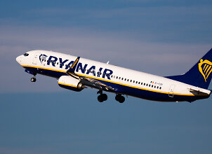 Į Vilnių skridęs &bdquo;Ryanair&ldquo; lėktuvas turėjo leistis neplanuotai: policija pasitiko nepaklusnų keleivį