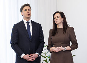 Kita Ruginienės politinė stotelė &ndash; jau ai&scaron;ki, pasiūlymą keisti pareigas gavo ir viena ministrė