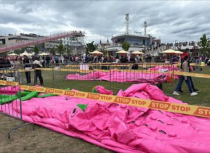 &Scaron;altibar&scaron;čių festivalio pramogą nutraukė policija: susižeidęs vaikas ligoninėje, pavojingas įrenginys &ndash; už STOP juostos
