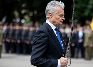 Gitanas Nausėda ragina &bdquo;nežaisti skaičiais&ldquo; finansuojant gynybą, akcentuoja poreikius