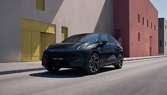 Elektromobilis LYNK & CO 02 (2026)