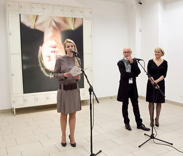 Parodos atidarymo akimirka