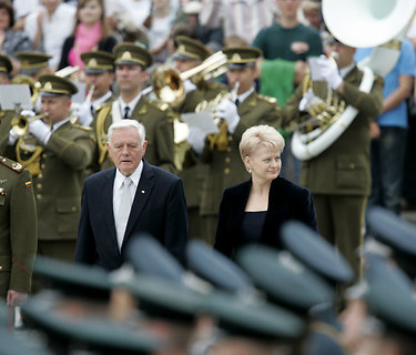 Valdas Adamkus ir Dalia Grybauskaitė