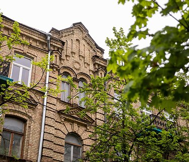 Vytauto Kernagio paauglystės ir studijų laikų namai
