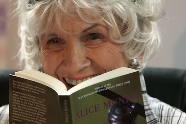 Alice Munro