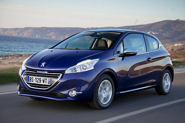 „Peugeot 208“