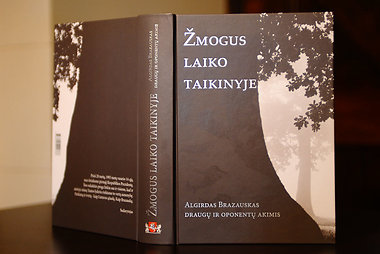 „Žmogus laiko taikinyje“ (knyga)