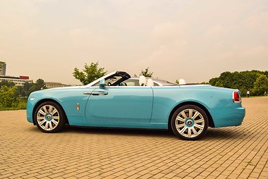 Rolls-Royce Dawn