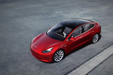 „Tesla Model 3“