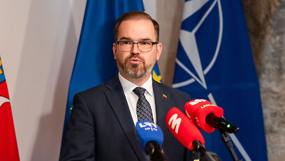 Įsilaužėliams pavogus gyventojų duomenis, Robertas Kaunas kritikuoja Registrų centro darbą