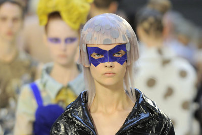 „Maison Margiela“ 2015 m. aukštosios mados kolekcijos modelis