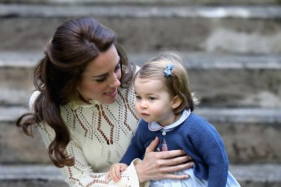 Kembridžo hercogienė Catherine su dukra princese Charlotte