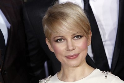 Aktorė Michelle Williams išsiskyrė su menininku Dustinu Yellinu