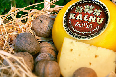 Kalnų sūris