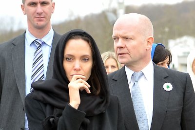 Angelina Jolie ir Williamas Hague