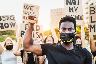 Pilietinių teisių judėjimas „Black Lives Matter“ pelnė Švedijos žmogaus teisių premiją