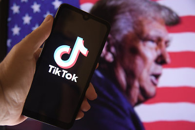 Po JAV kilusio sąmyšio dėl „TikTok“ uždraudimo – svarbi žinia: platforma išplatino naują pranešimą