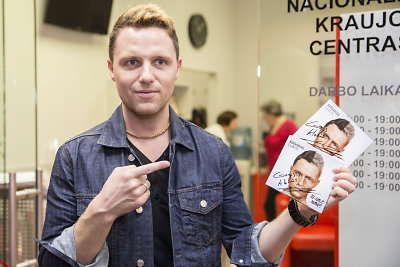 Edgaras Lubys naują albumą „Tu – dalis manęs“ nusprendė dovanoti kraujo donorams