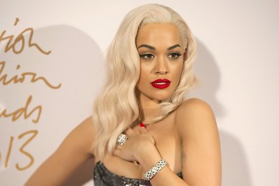 Rita Ora gavo vaidmenį erotinio romano „Penkiasdešimt pilkų atspalvių“ ekranizacijoje