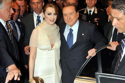 Buvęs Italijos premjeras Silvio Berlusconi slapta vedė trečiąjį kartą