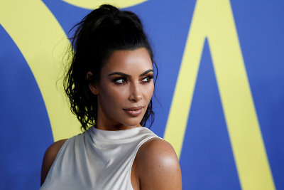 Teisininke tapti ketinanti Kim Kardashian jau gavo darbo pasiūlymą