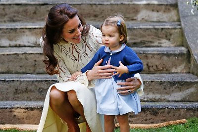 Kembridžo hercogienė Catherine su dukra princese Charlotte