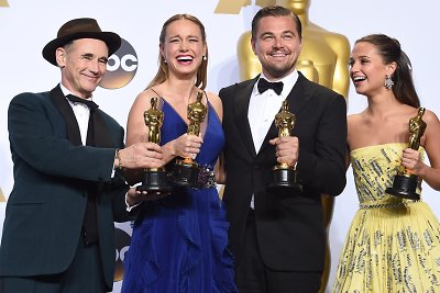 Markas Rylance'as, Brie Larson, Leonardo DiCaprio ir Alicia Vikander