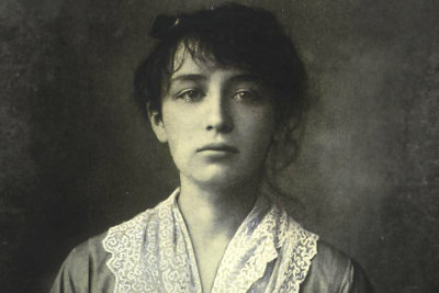 Camille Claudel: tragiško likimo menininkė, gyvenusi garsaus mylimojo šešėlyje