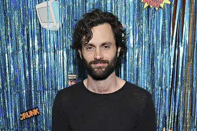 Pennas Badgley / Getty nuotrauka