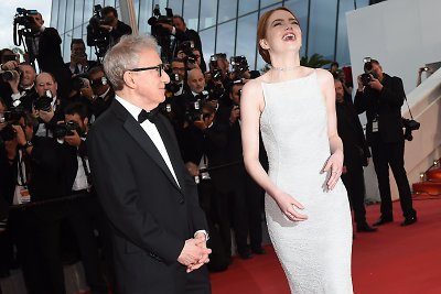 Woody Allenas: „Emma Stone yra moteris, turinti viską, ko reikia norint būti žvaigžde“