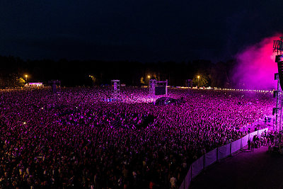 Žiūrovų minia „Jaunas kaip Vilnius“ festivalyje