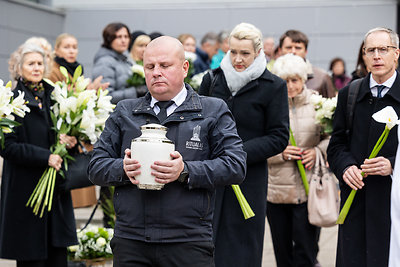 Atsisveikinimas su primabalerina Leokadija Aškelovičiūte