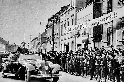 1939-ųjų kovą Klaipėda ir Klaipėdos kraštas buvo perduoti Trečiajam reichui – Hitleris tikėjosi, kad visiems laikams