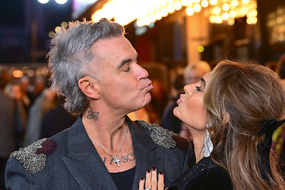 Robbie Williamsas ir Ayda Field / Vida Press nuotrauka