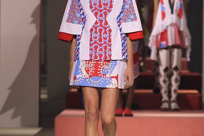 „Kenzo“ 2016 m. pavasario-vasaros kolekcijos pristatymas