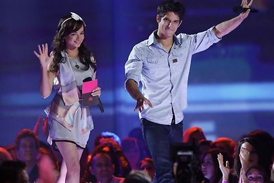 Ashley Rickards ir Tyleris Posey