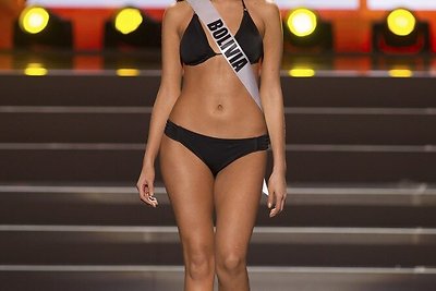 Alexia Viruez – „Mis Bolivija 2013“