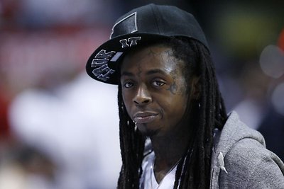 Dėl prasidėjusių traukulių reperis Lil Wayne‘as atsidūrė ligoninėje